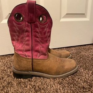 Shyanne boots size: 2